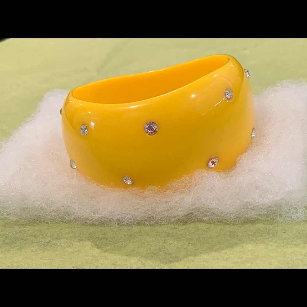 Yellow bracelet